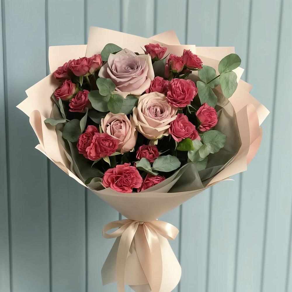 Букет цветов из: Гвоздики и Розы в Павловске Алтайского края