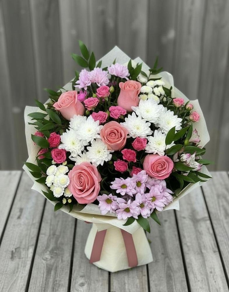 Букет цветов из: Альстромерии, Гвоздики, Розы и Хризантемы в Павловске Алтайского края