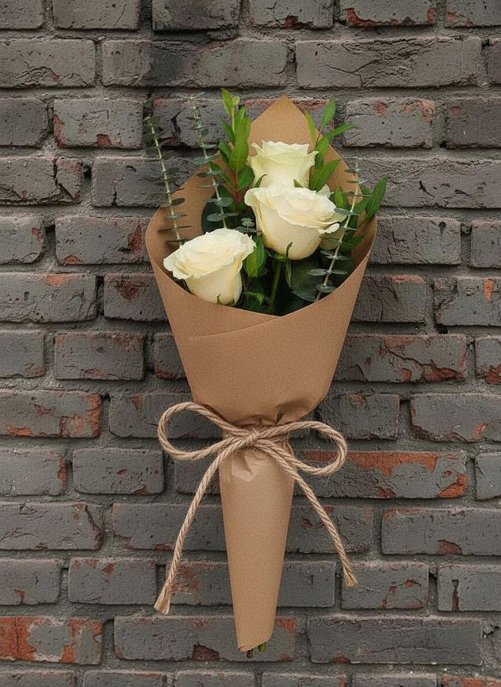 Букет цветов из: Розы в Павловске Алтайского края