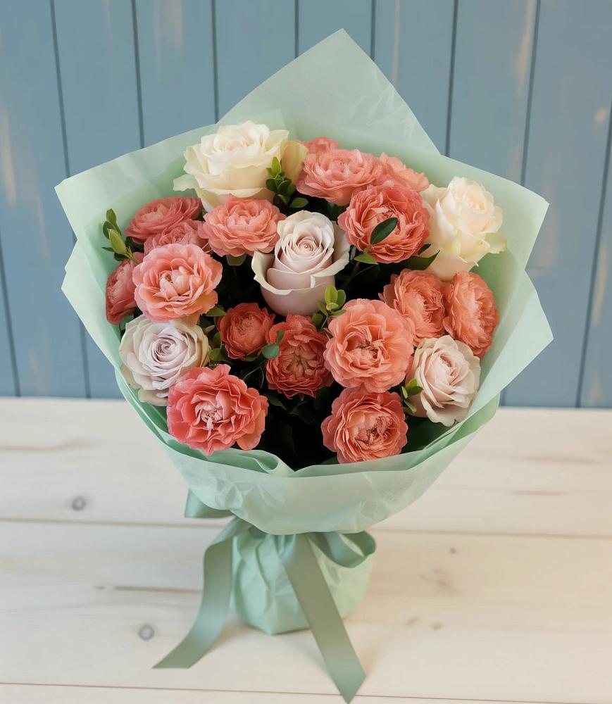 Букет цветов из: Розы в Павловске Алтайского края