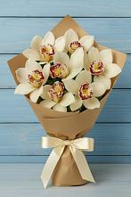 Букет цветов из:  Орхидеи и Розы в Павловске Алтайского края